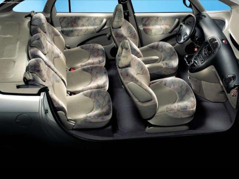 xsara_picasso_1999_agencement_interieur.jpg